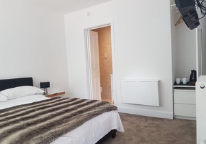 Apple Tree Place B&B