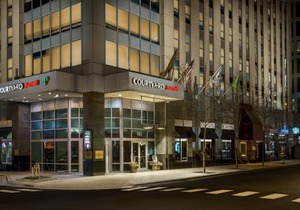 Courtyard Chicago Downtown/Magnificent Mile