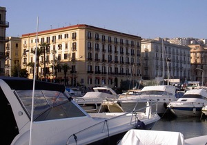 Caracciolo 10