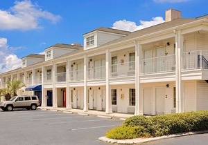 Baymont by Wyndham Georgetown/Near Georgetown Marina