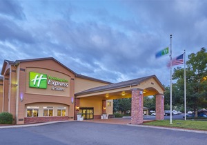 La Quinta Inn & Suites by Wyndham Springfield