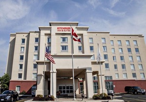 Kitchener Inn & Suites