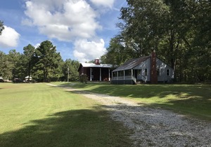 Canemount Plantation Inn