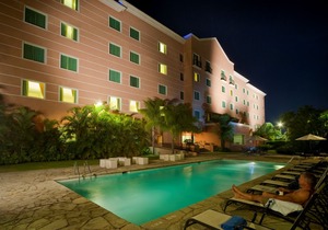Hodelpa Garden Court