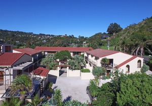 Onetangi Beach Apartments