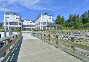 Prestige Oceanfront Resort, BW Premier Collection