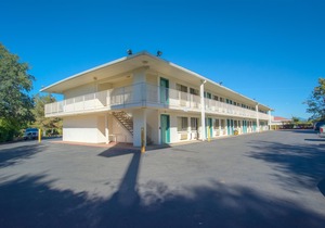 Motel 6-Redding, CA - Central