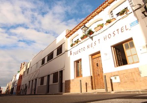 Puerto Nest Hostel