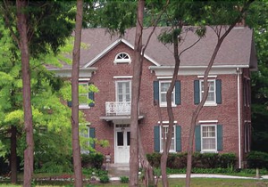 Willard Richards Inn