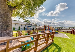 Best Western Lakewinds