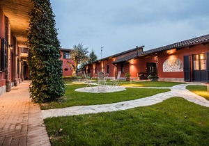 Le Serre Suites & Apartments