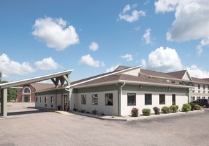 Days Inn by Wyndham Watertown