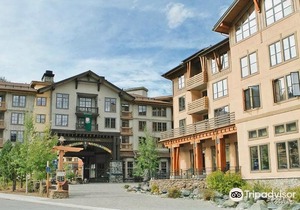 Red Wolf Lodge at Squaw Valley