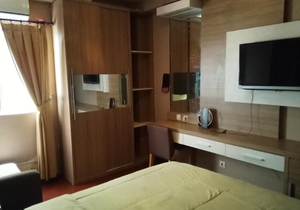 Apartment Studio The Suites Metro by Rusdi Kingpro