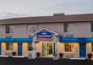 Howard Johnson by Wyndham Springfield