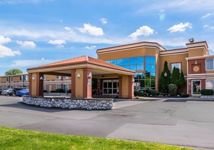 Quality Inn & Suites Albany Airport