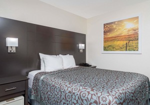 Days Inn by Wyndham Faribault