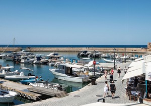 Avra Apartments Venetian Harbour