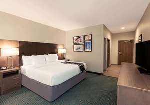 La Quinta Inn & Suites by Wyndham Lafayette Oil Center
