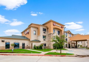 Best Western Plus Burleson Inn & Suites