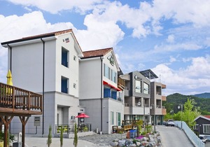 Janghohang Ilmare Pension