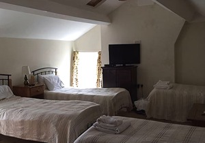 Ambrose Hotel
