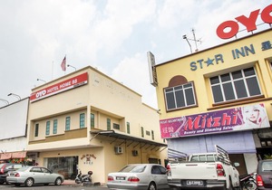 OYO 89341 Hotel Home 88