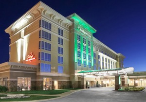 Holiday Inn and Suites East Peoria, an Ihg Hotel