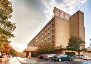 Holiday Inn Express Towson Baltimore N