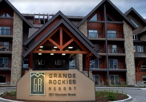 Grande Rockies Resort