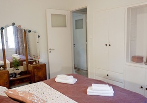 A Comfortable Apartment in Kallithea