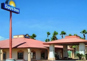 Days Inn by Wyndham Portland/Corpus Christi