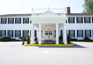 Litchfield Inn