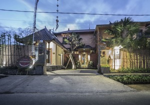 Villa Tanah Carik