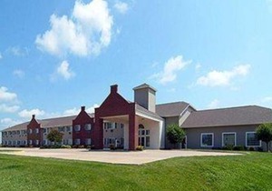 AmericInn by Wyndham Pella