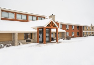 AmericInn by Wyndham Hutchinson