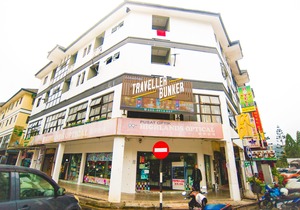 Traveller Bunker Hostel 1