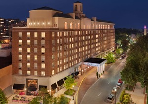 Hilton Orrington/Evanston