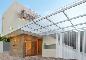 Ayona Villa