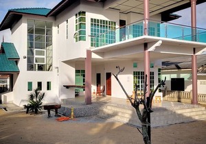 Che Beach House