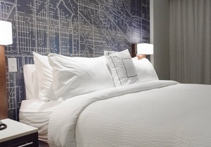 Courtyard by Marriott Minneapolis West