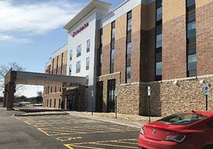 Hampton Inn & Suites Chicago-Burr Ridge