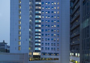 Aloft Jakarta Wahid Hasyim