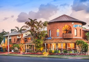 Aquarius Backpacker Resort