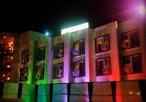 Hotel Saffron Suites