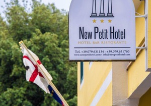 New Petit Hotel