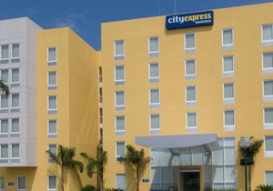 City Express Leon