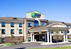Holiday Inn Express & Suites Youngstown West - Austintown, an Ihg Hotel