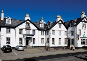 Burnett Arms Hotel