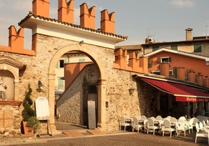 Corte San Luca Apartments
